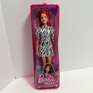 BARBIE FASHIONISTA DOLL #168 NWT toy